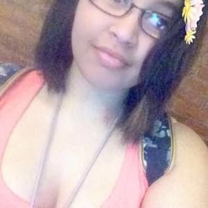 Meet your Posher, Maxine